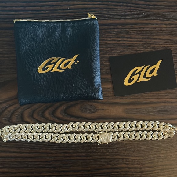 GLD Cuban Link Chain 16” - Picture 2 of 2
